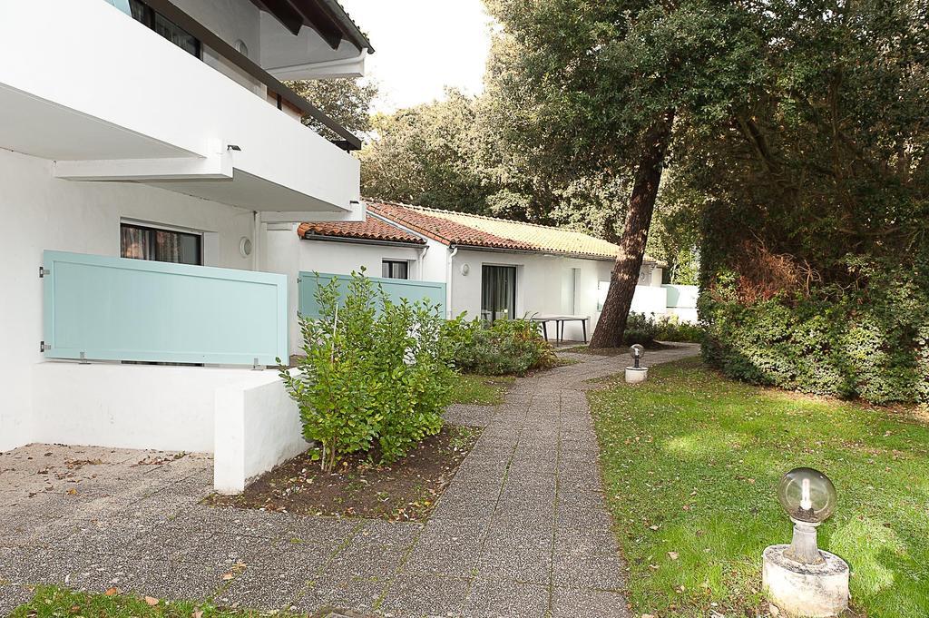 Les Quatre Vents Hotel L'Epine  Exterior photo