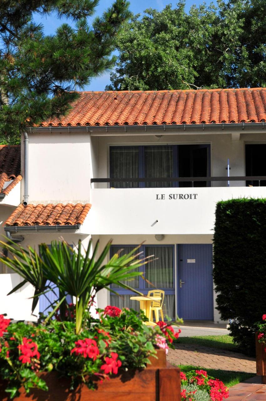 Les Quatre Vents Hotel L'Epine  Exterior photo